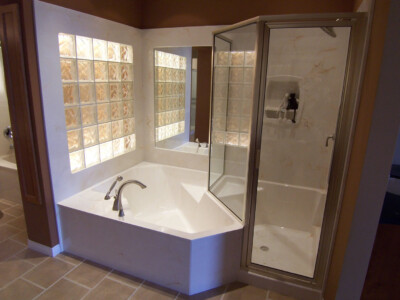 precision_marble_cultured_bathroom_tile_inlay_shower_bathtub_Victoria-renovations